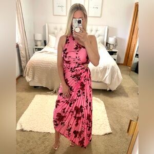 Gorgeous floral dress brand new with tags